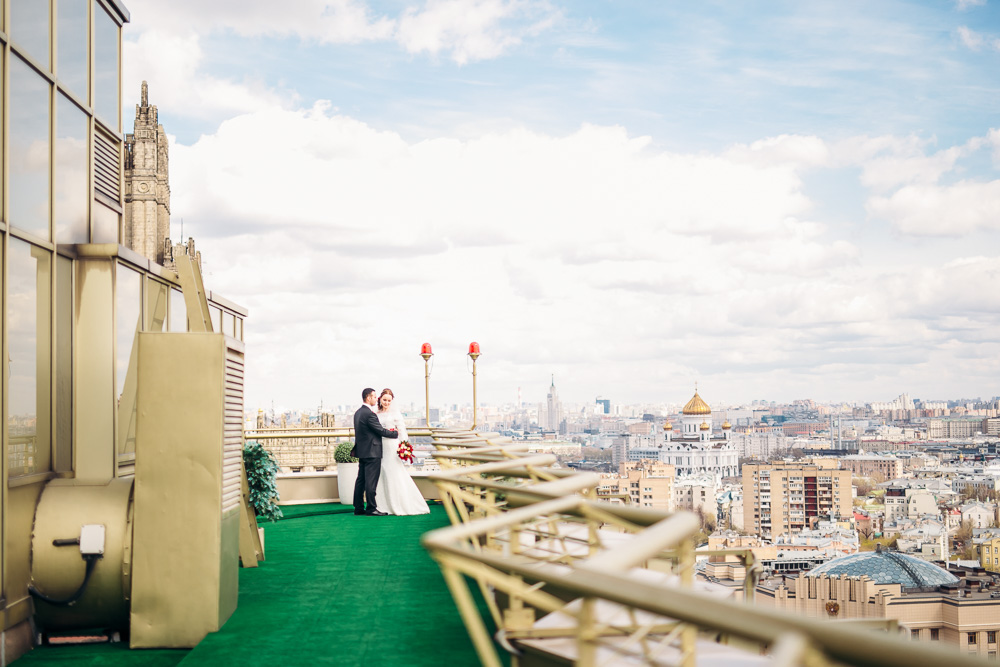 Свадебная фотосессия в отеле Golden Ring Hotel Moscow (фото)