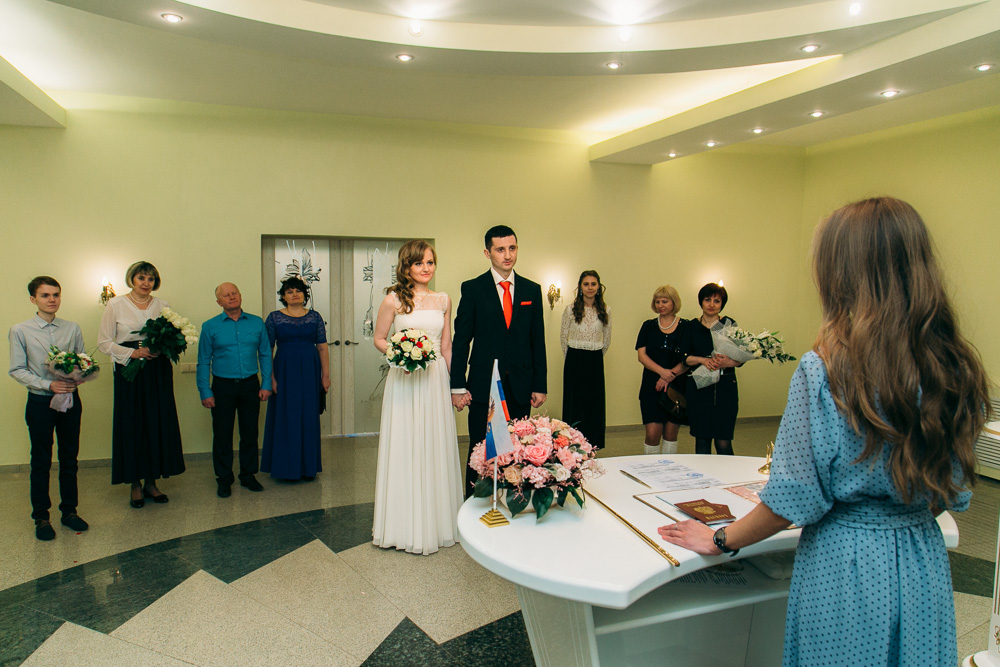 Свадебная фотосессия в ТЦ Вегас (фото)