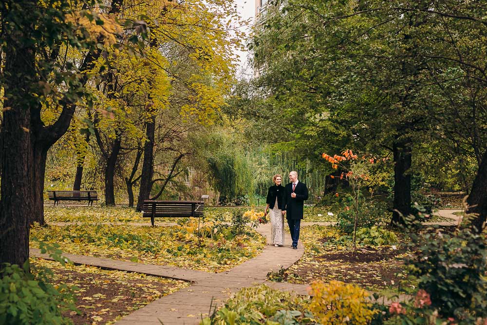 Свадебная фотосессия в Ботаническом саду МГУ (Аптекарском огороде) (фото)