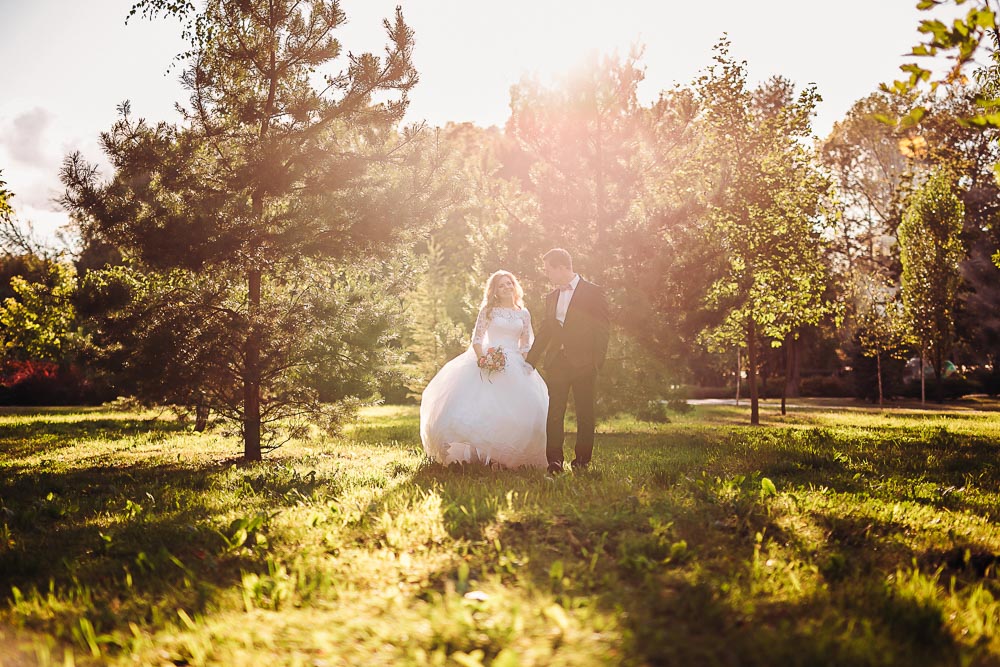 Свадебная прогулка в Мытищинском парке (фото)